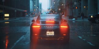 Kto kupuje Porsche 911?