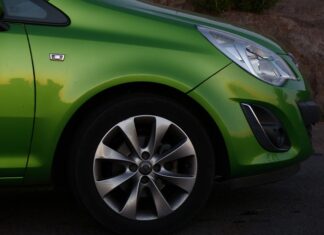 Ile pali Opel Corsa na 100 km? Ile pali Opel Corsa na 100 km?