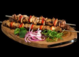 Czym można zastąpić sos barbecue?